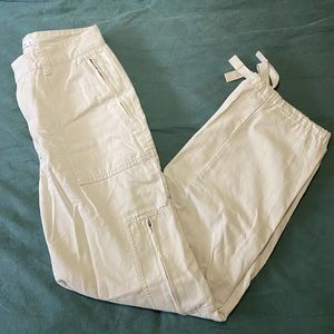Aritzia TNA White Cargo Pant